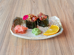 GUNKAN tuna tatar - 2 szt. 