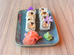 California Maki pieczone Sensaina Banana - 6 szt.